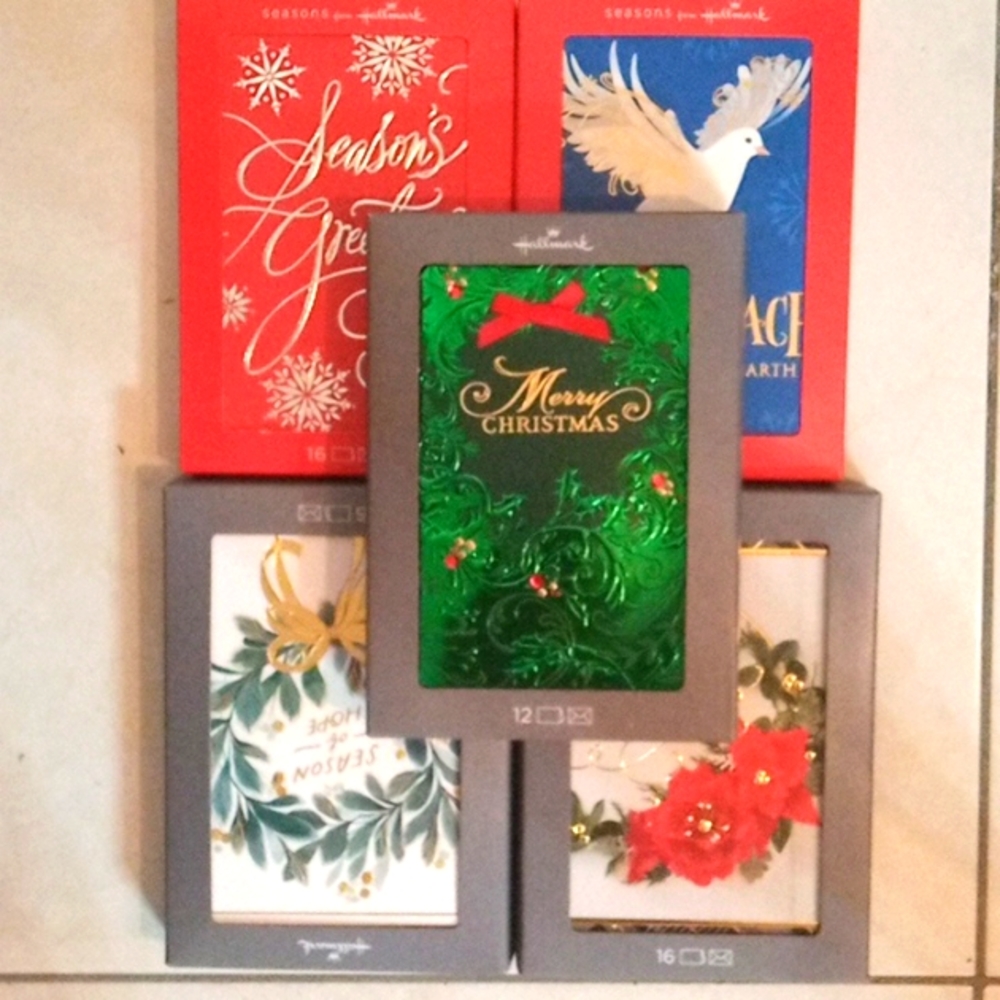 NIB 76 Holiday Cards  🎁 FREE GIFT🎁Value Pack Embellished. Gold & Rhinestones